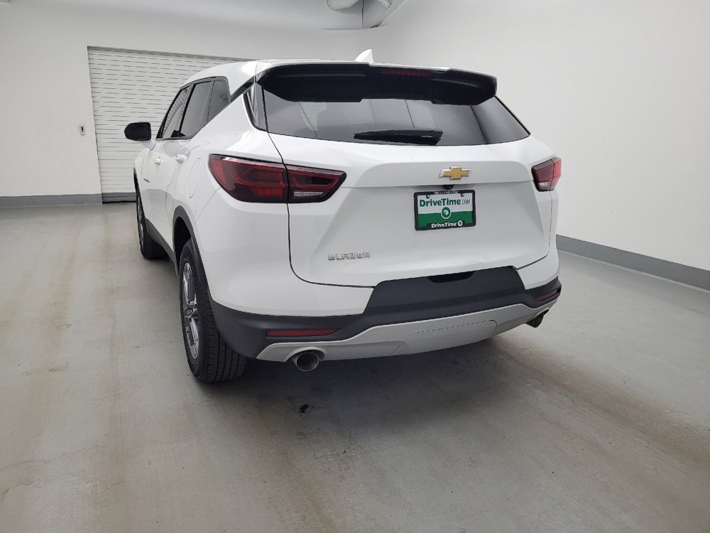 Used 2024 Chevrolet Blazer LT FWD image 6