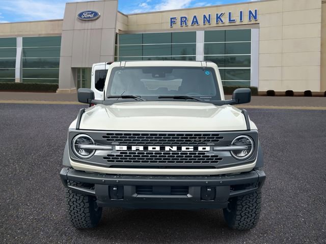 New 2025 Ford Bronco Badlands image 2