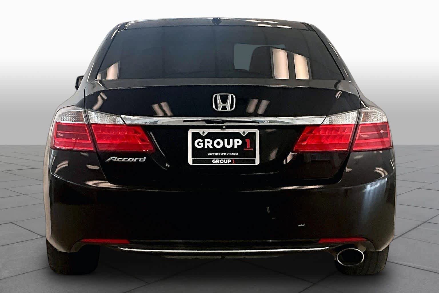 Used 2015 Honda Accord EX-L image 4