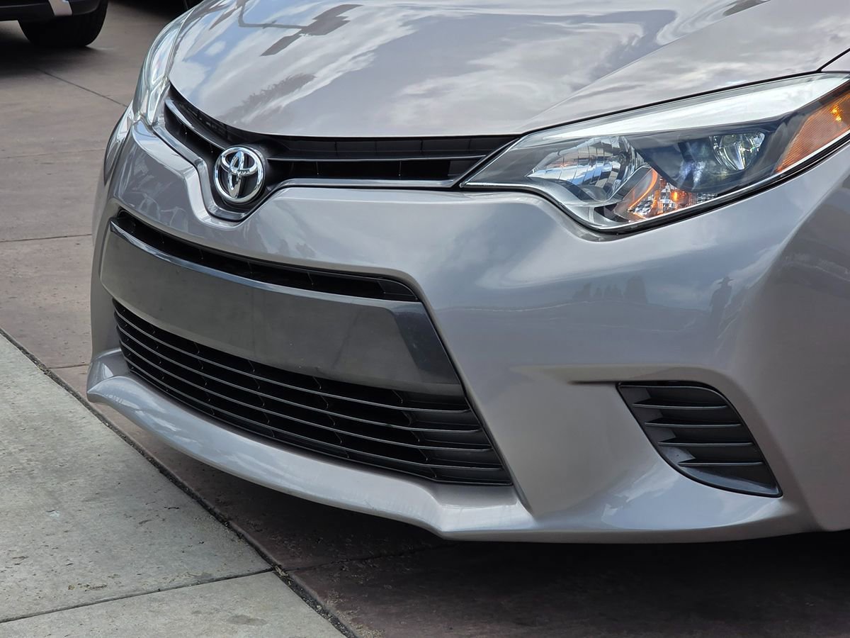 Used 2016 Toyota Corolla LE FWD image 8