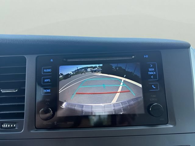 Used 2016 Toyota Sienna LE w/ Protection Package FWD image 12