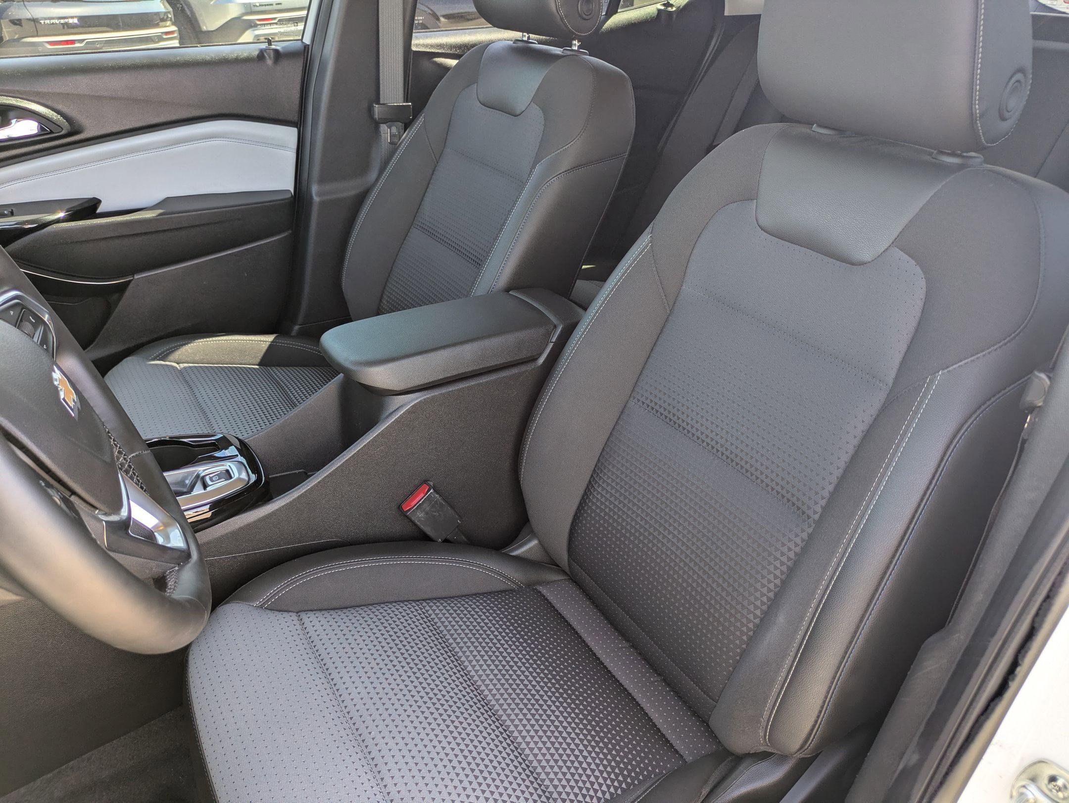 Used 2024 Chevrolet Trax LT w/ Driver Confidence Package image 10