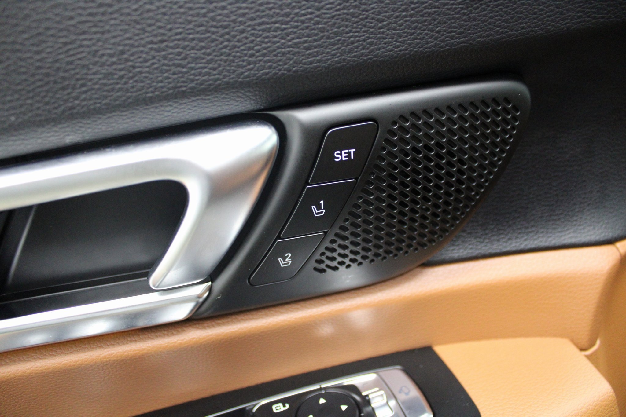 Used 2025 Kia Telluride SX Prestige X-Pro image 14