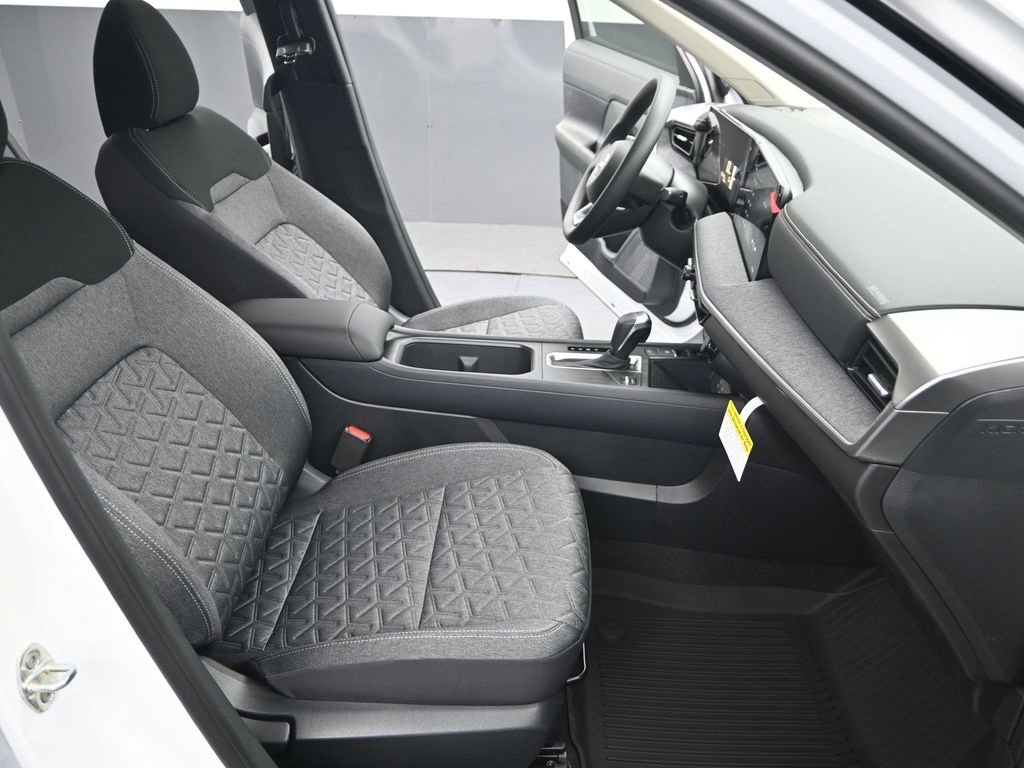 Certified 2026 Nissan Kicks SV w/ Charging Package FWD image 25