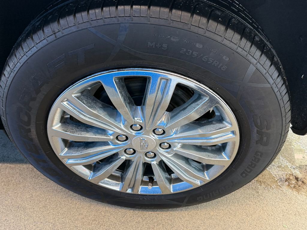 Used 2017 Cadillac XT5 Luxury FWD image 8