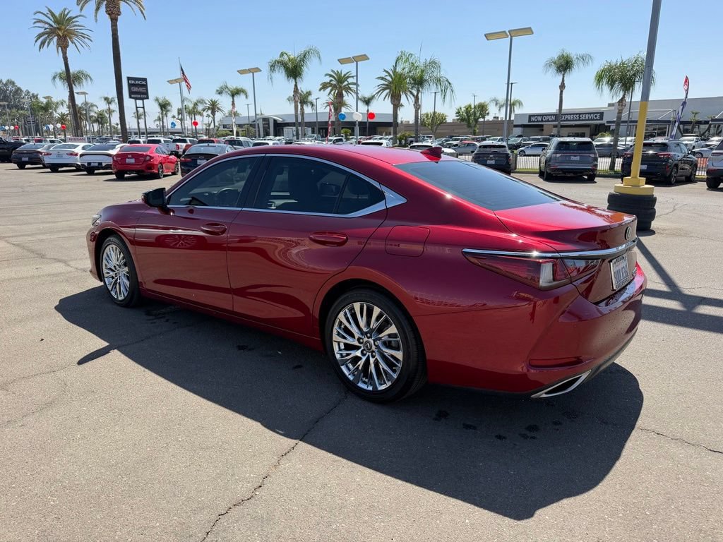 Used 2019 Lexus ES 350 w/ Premium Package FWD image 4
