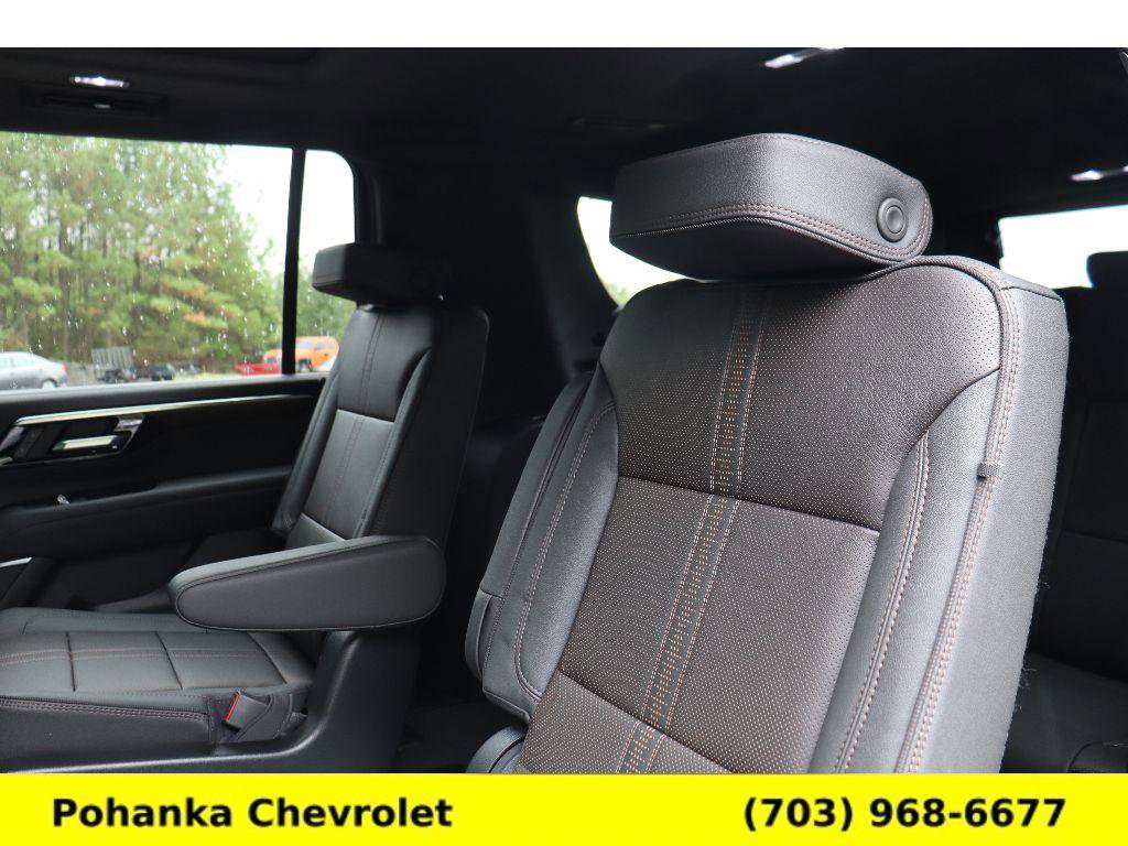 New 2026 Chevrolet Suburban High Country image 24