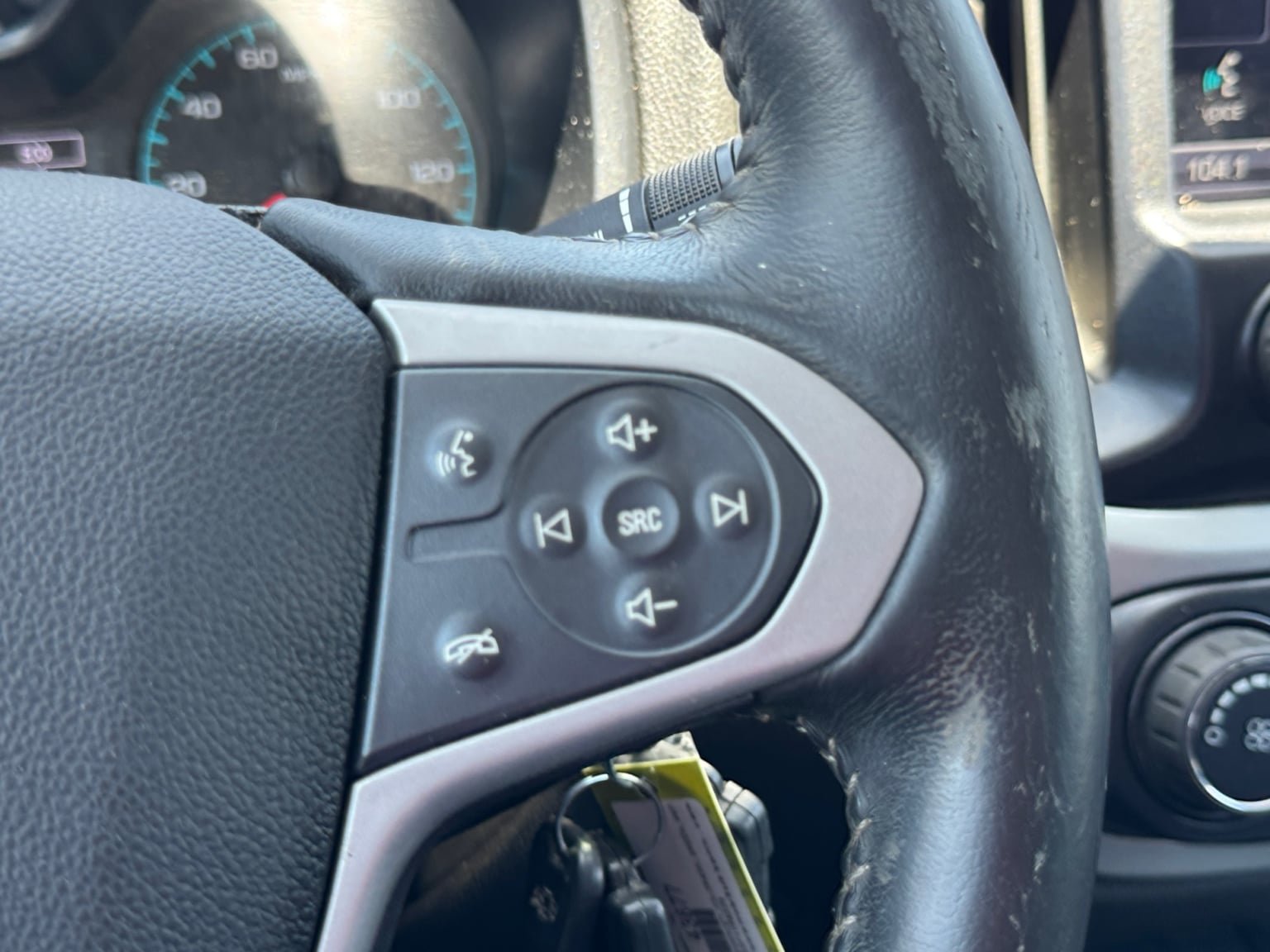 Used 2015 Chevrolet Colorado LT w/ LT Convenience Package AWD/4WD image 23