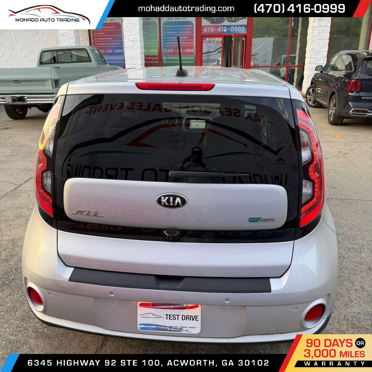 Used 2018 Kia Soul EV + image 4