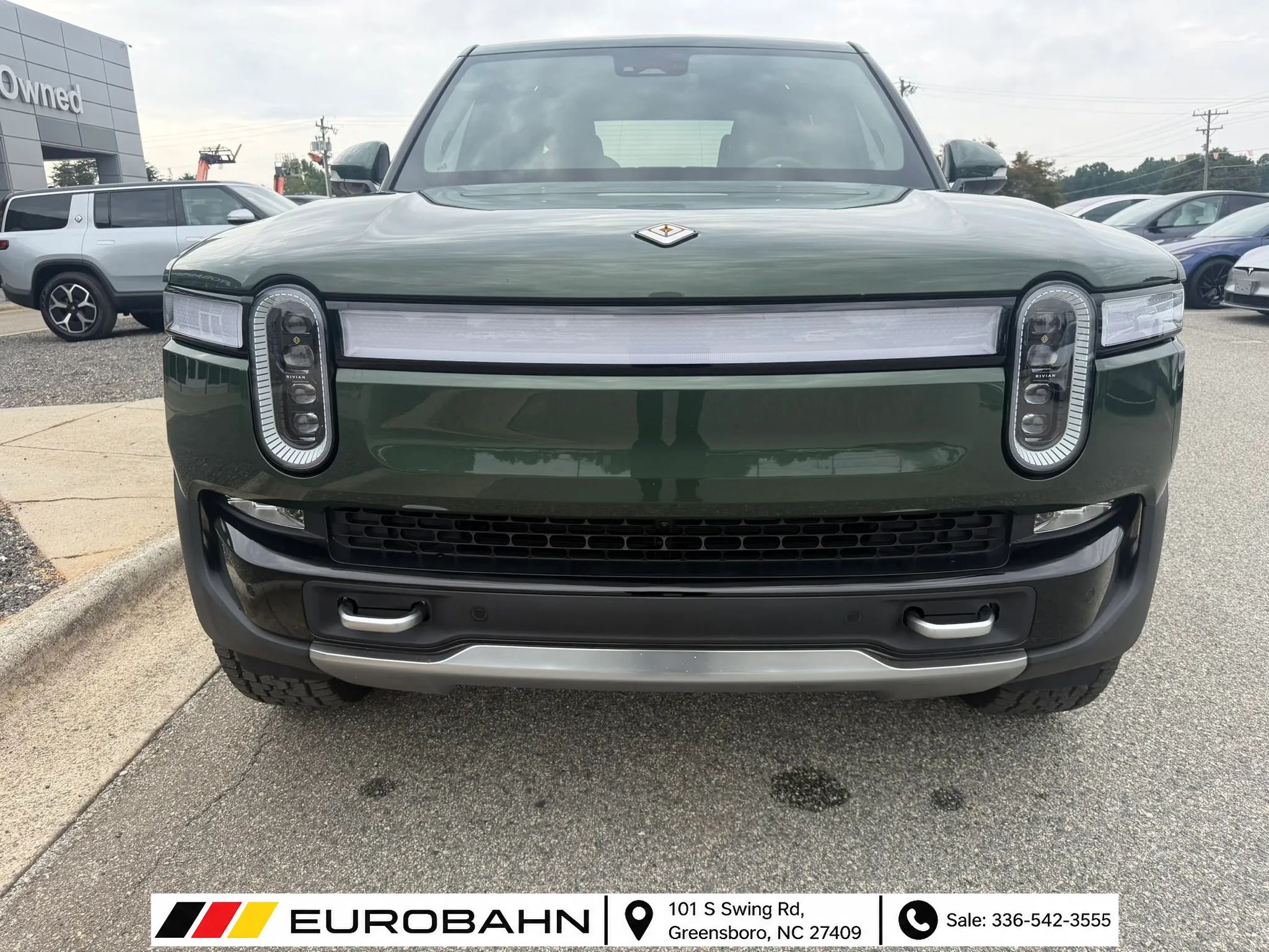 Used 2023 Rivian R1T Adventure Dual AWD/4WD image 25