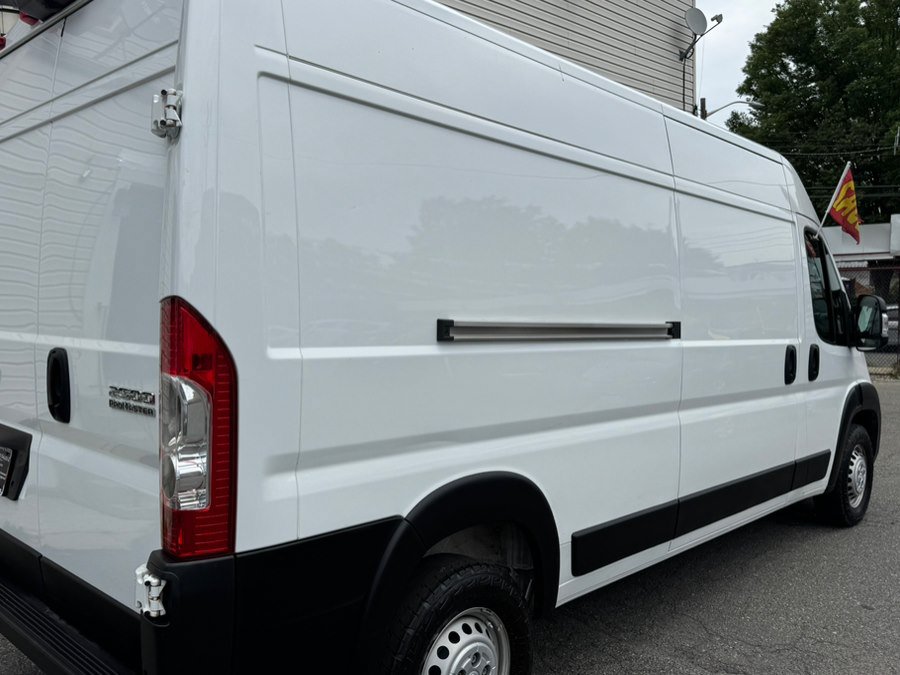 Used 2024 RAM ProMaster 2500 w/ Convenience Group FWD image 31