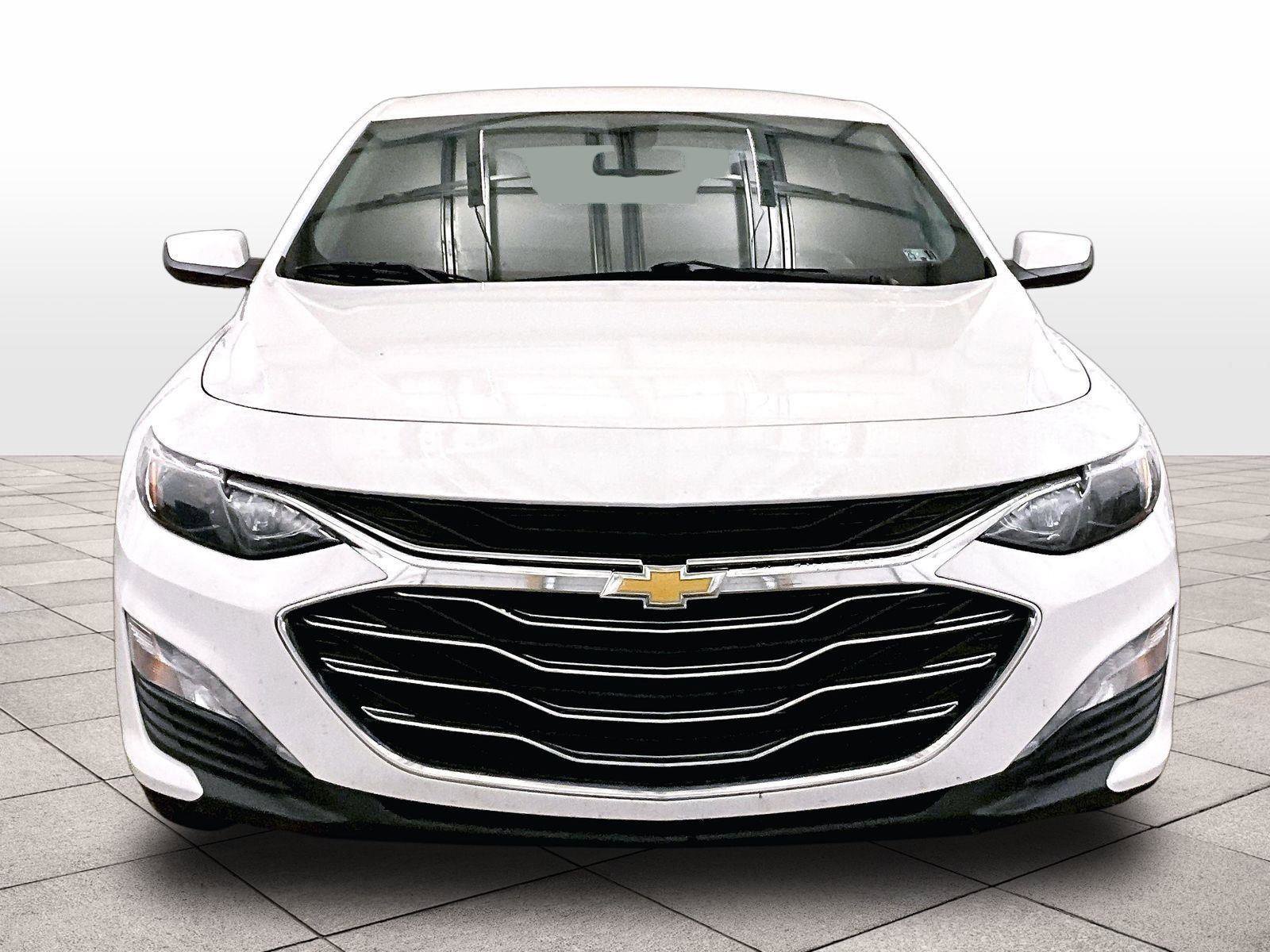 Used 2020 Chevrolet Malibu LT FWD image 3