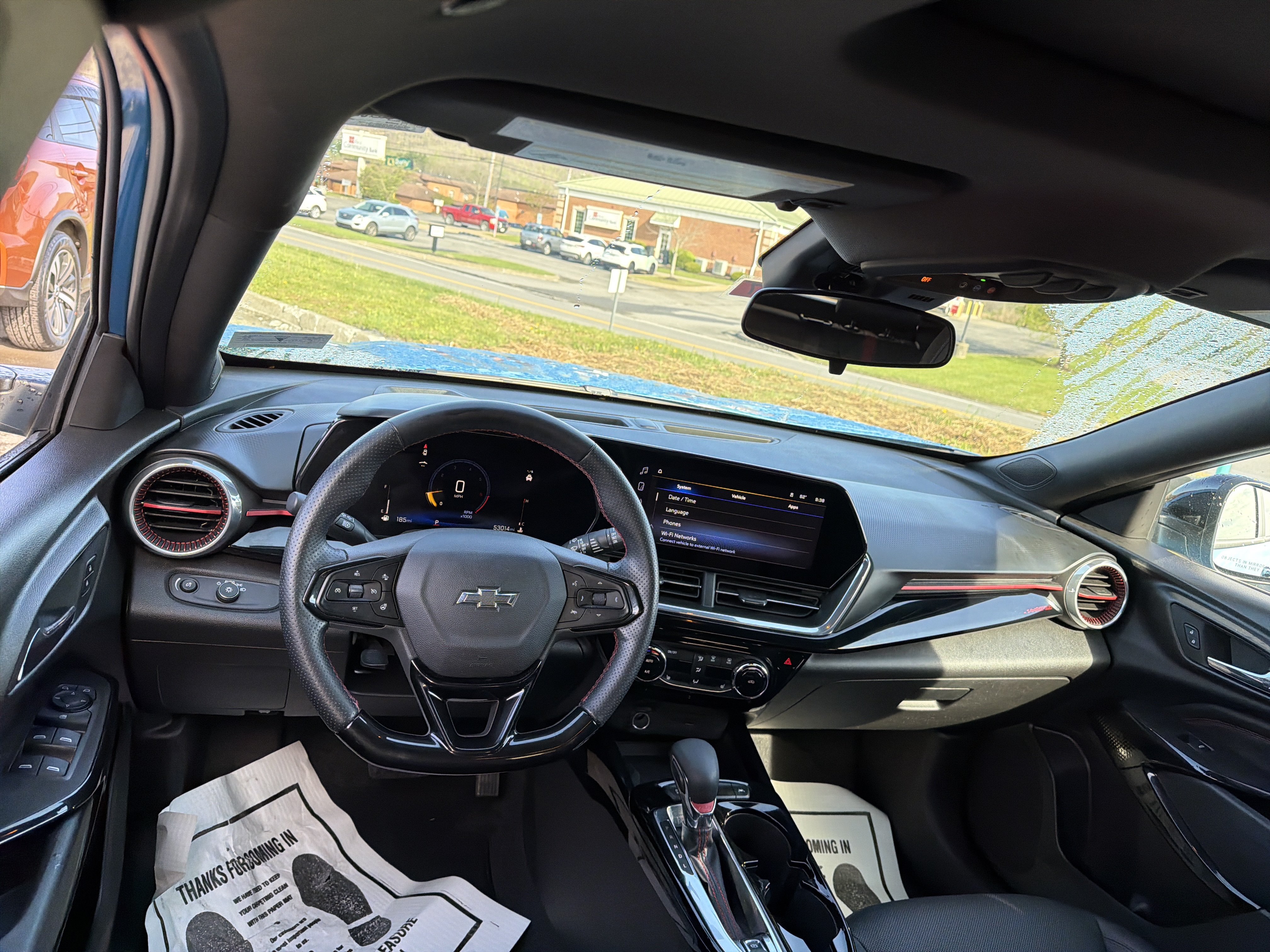 Used 2025 Chevrolet Trax RS w/ Sunroof Package FWD image 15