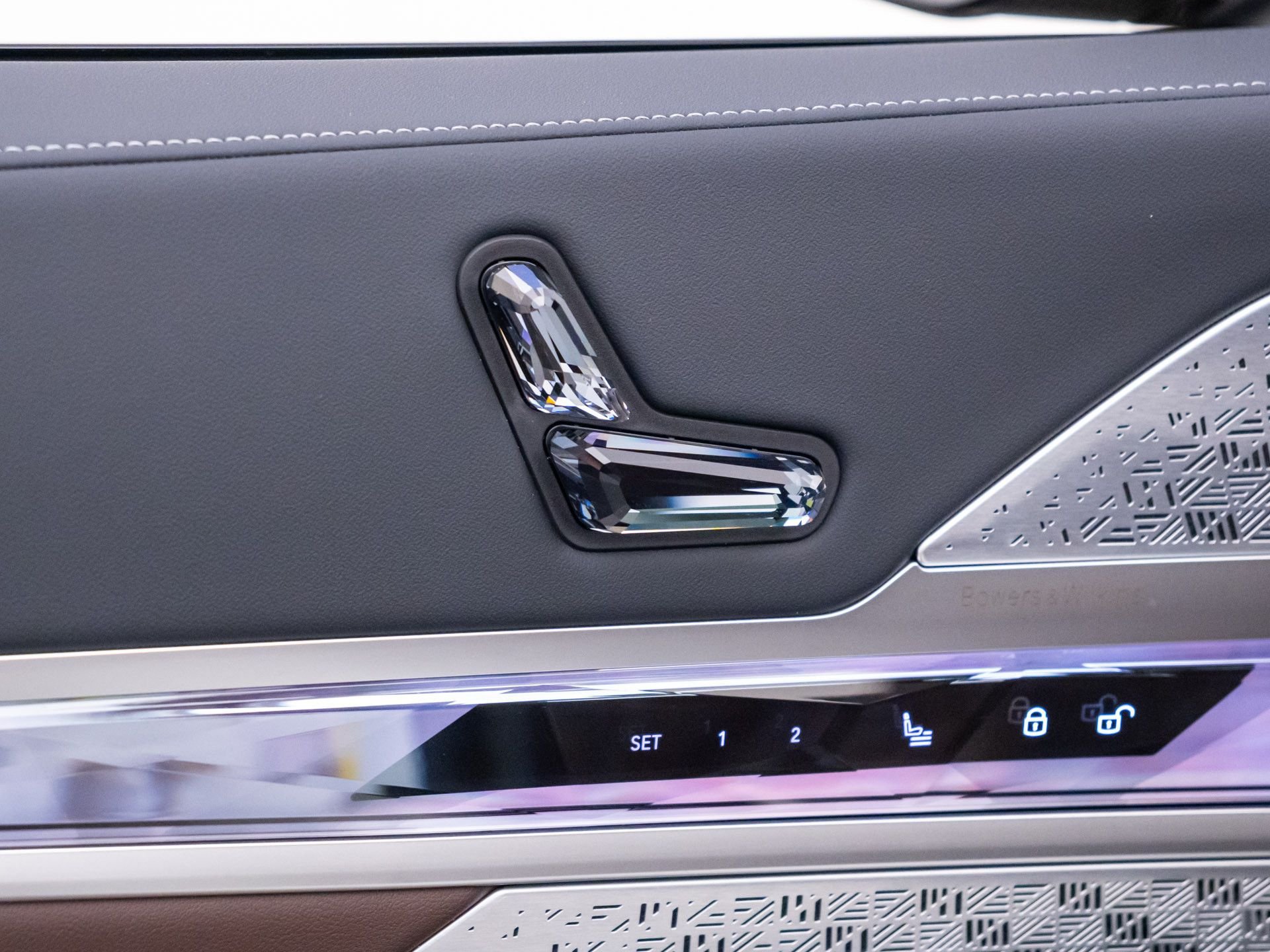 New 2026 BMW i7 M70 AWD/4WD image 15
