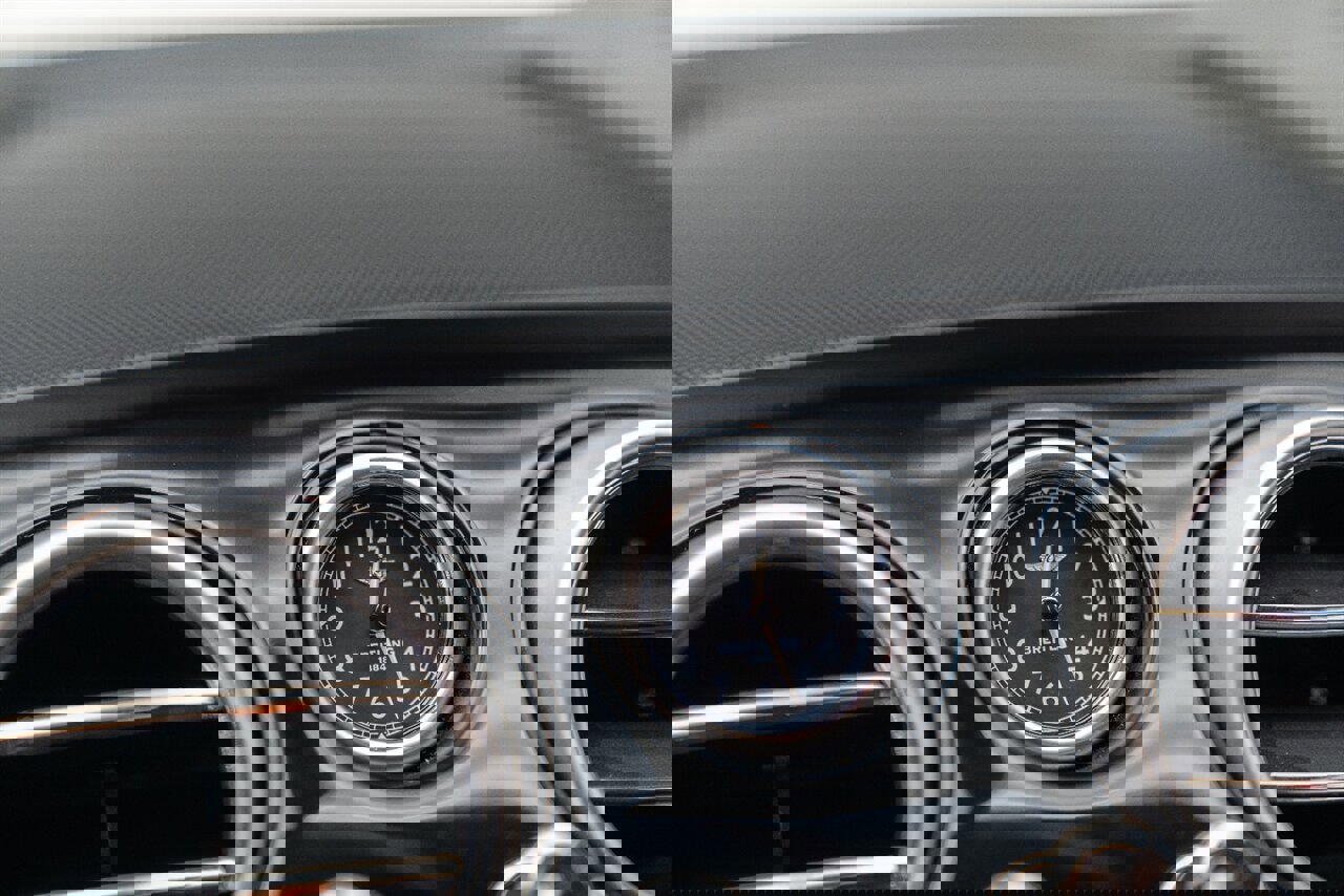 Used 2015 Bentley Continental GT image 98