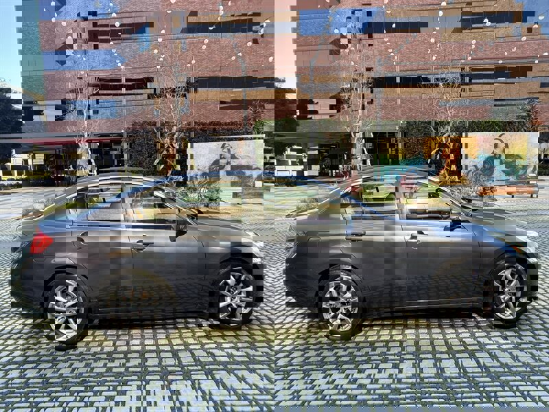 Used 2009 INFINITI G37 Journey w/ Premium Pkg image 7