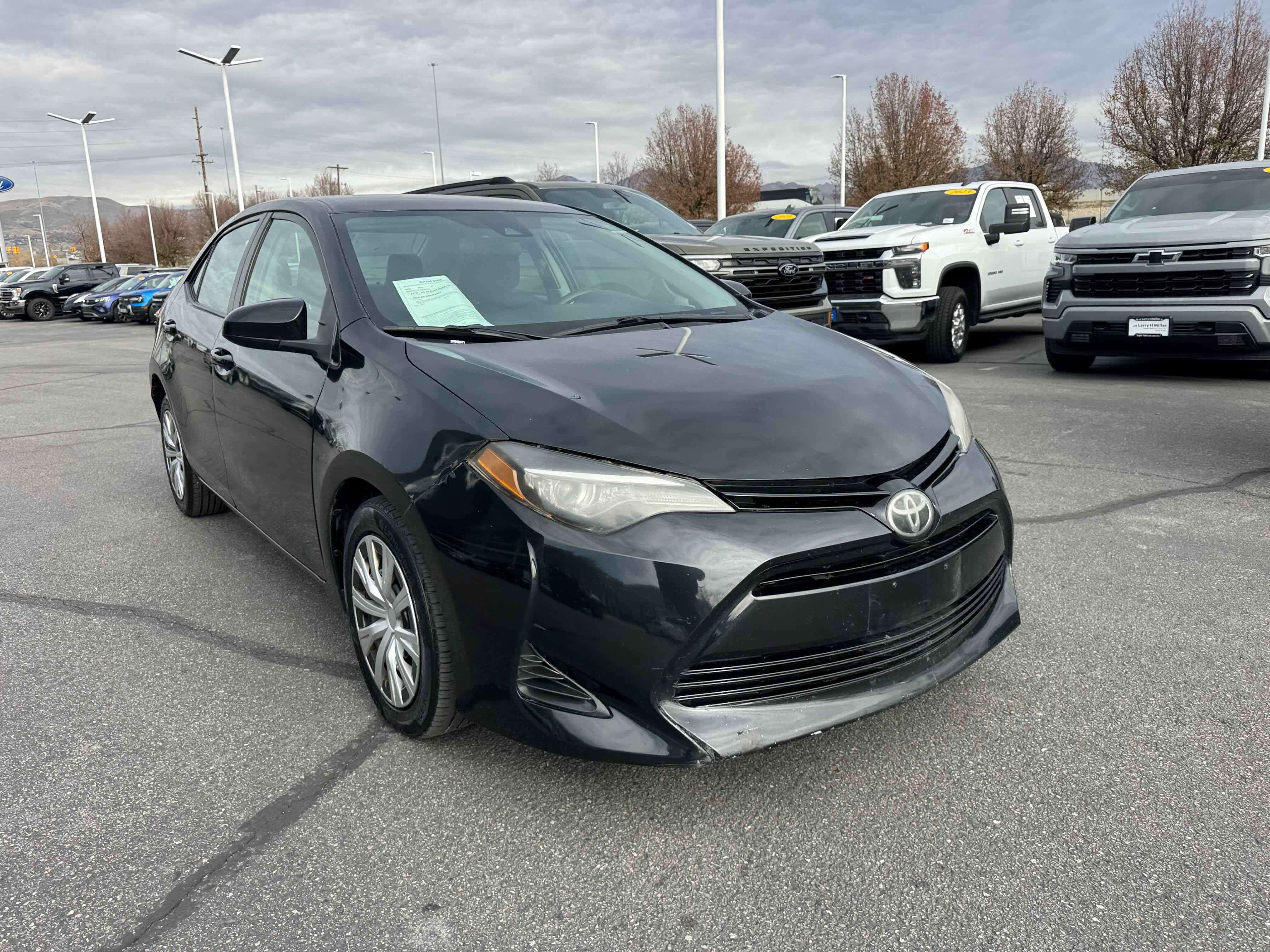 Used 2018 Toyota Corolla LE image 11