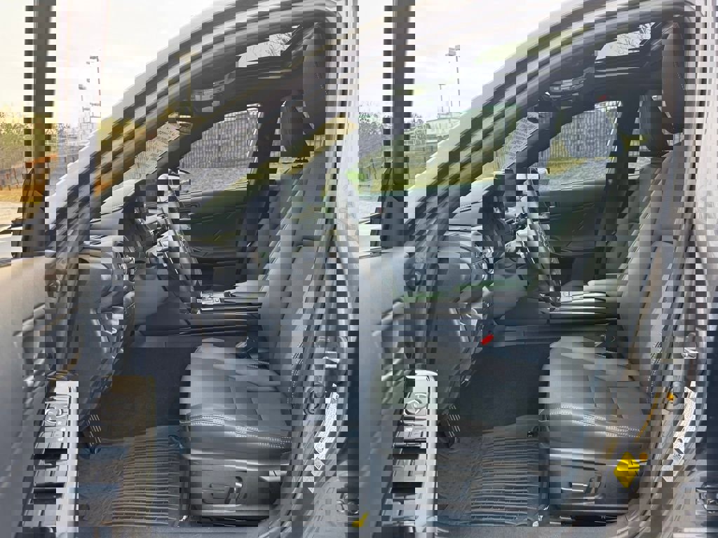 Certified 2024 Lexus IS 300 w/ Comfort Package image 24