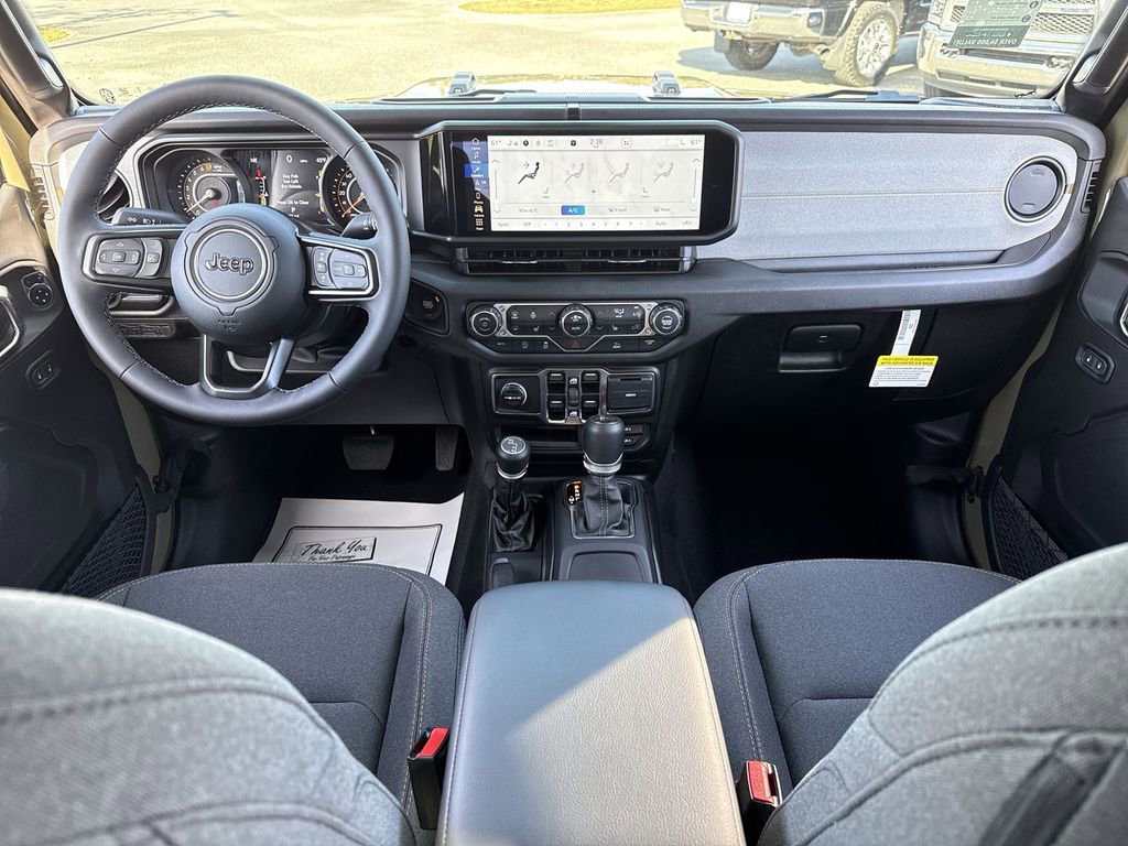 New 2025 Jeep Gladiator Sport image 27