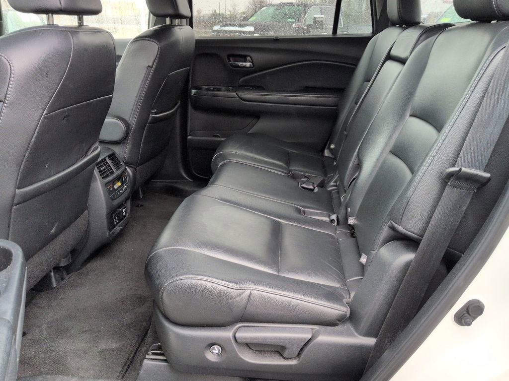 Used 2019 Honda Pilot Touring image 21