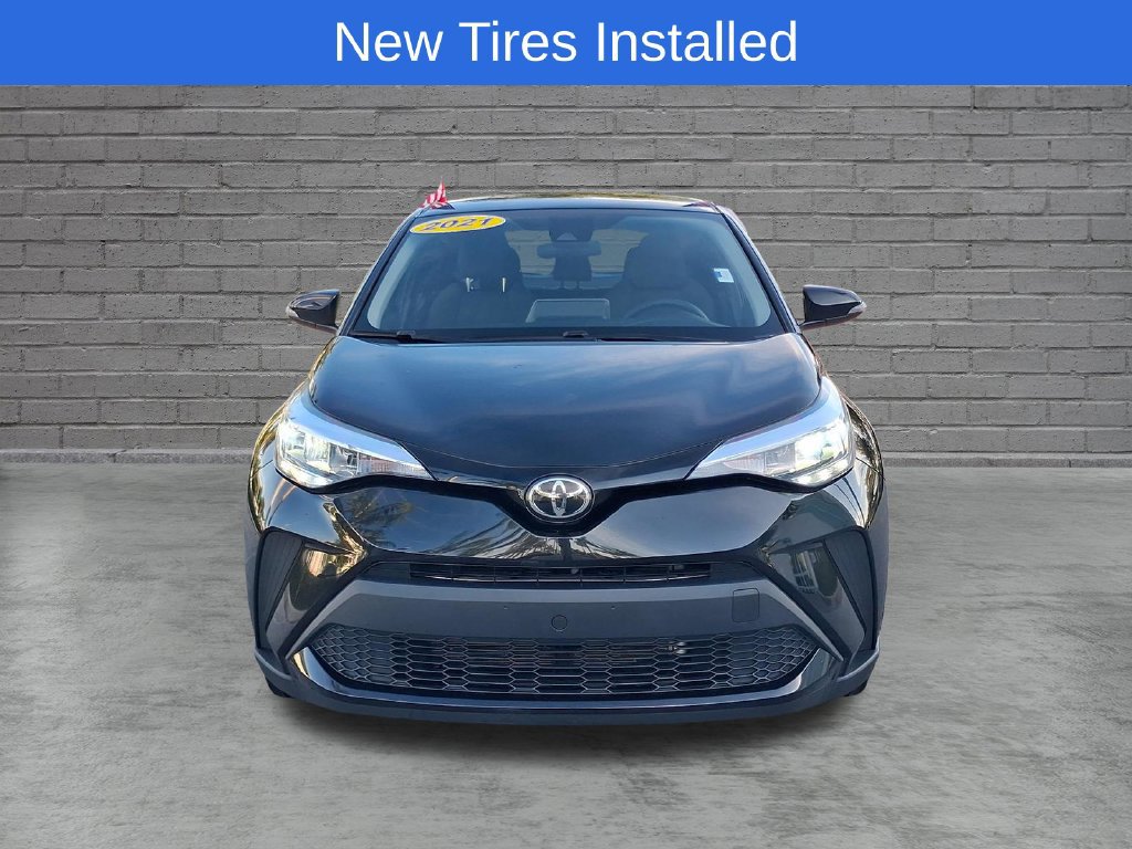 Used 2021 Toyota C-HR LE FWD image 2