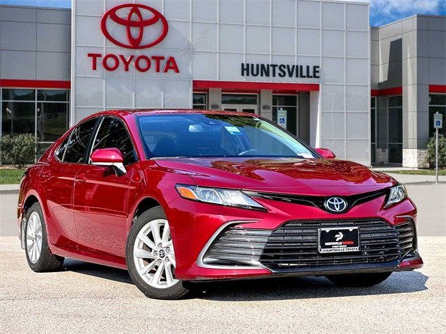 Used 2022 Toyota Camry LE