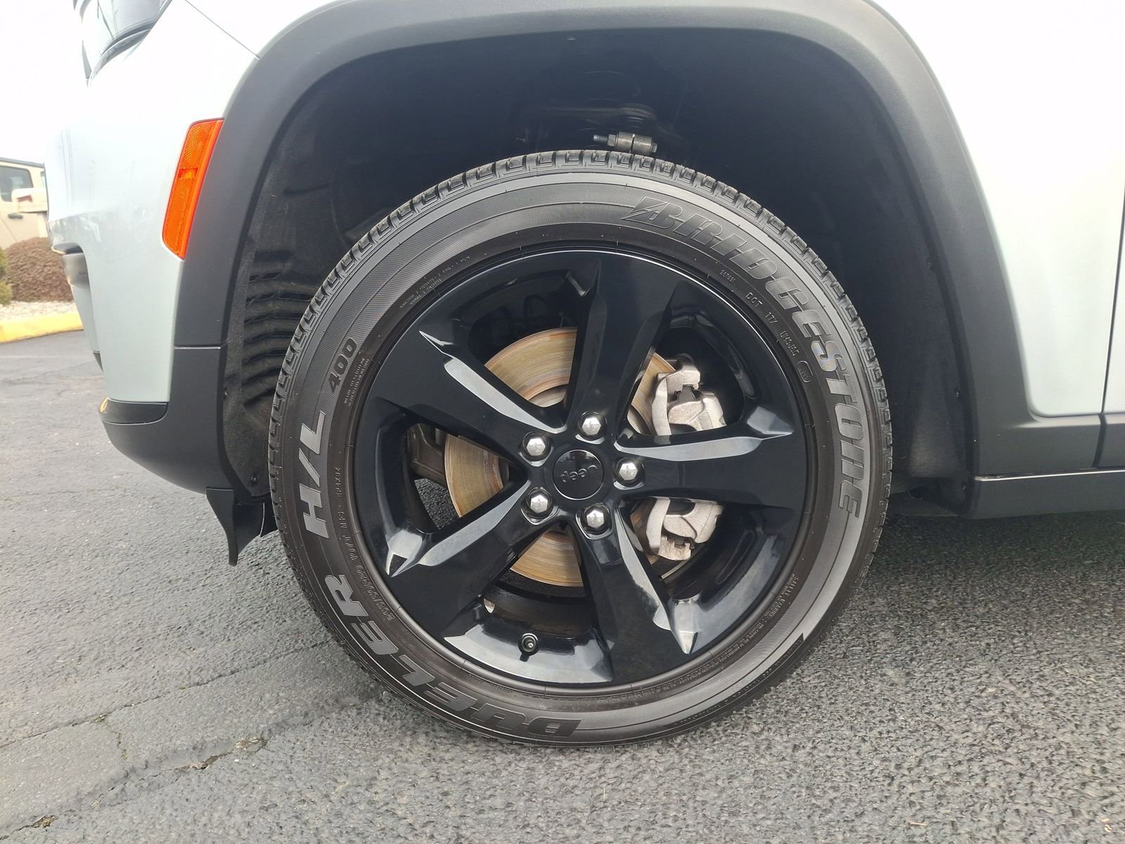 Used 2025 Jeep Grand Cherokee L Altitude image 31