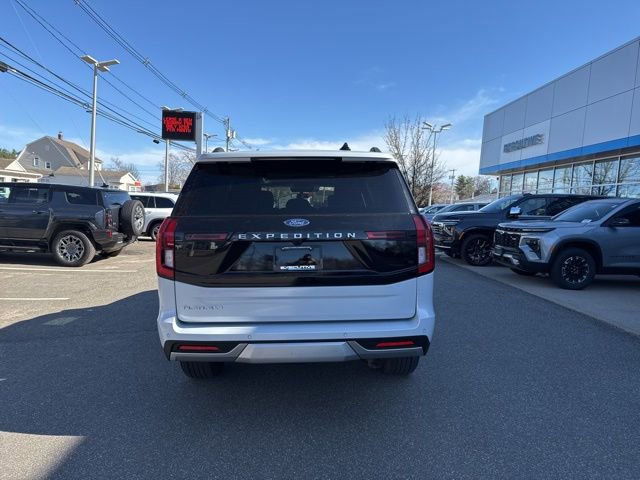 Used 2025 Ford Expedition Platinum image 7