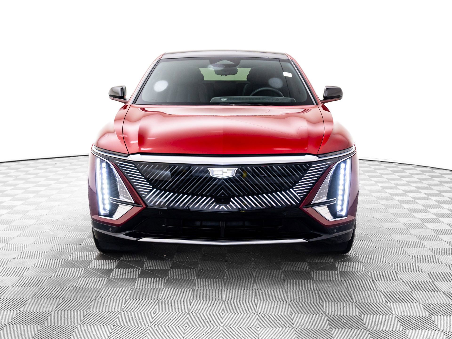 Used 2025 Cadillac Lyriq Luxury w/ LPO, Floor Liner Package image 10