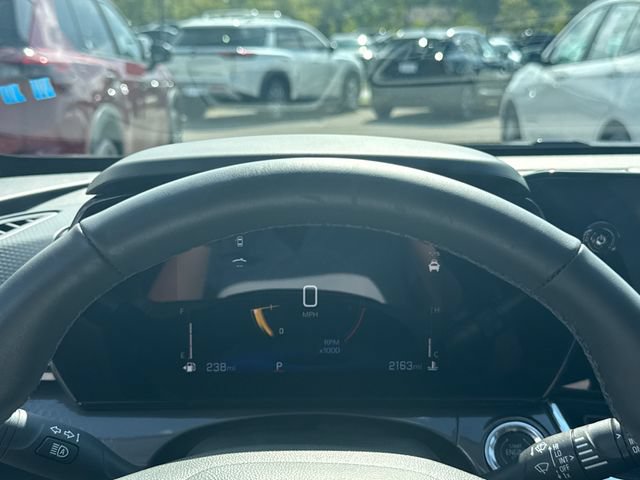 Used 2026 Chevrolet Trax ACTIV w/ Driver Confidence Package FWD image 17