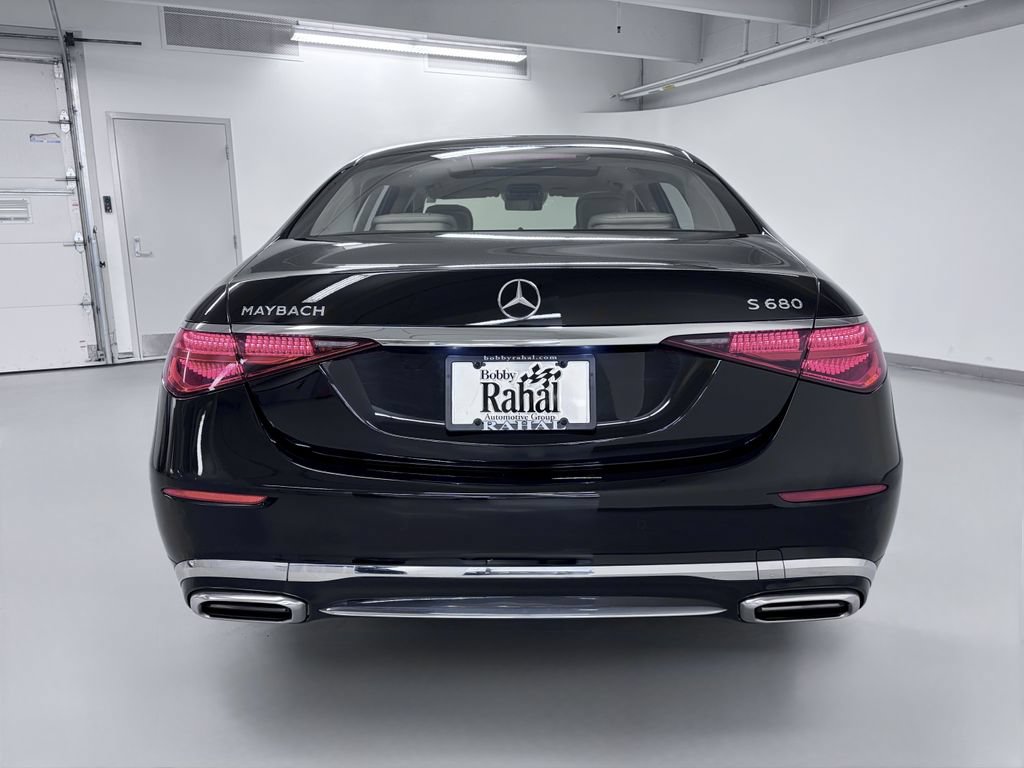 Used 2023 Mercedes-Benz Maybach S 680 4MATIC image 6