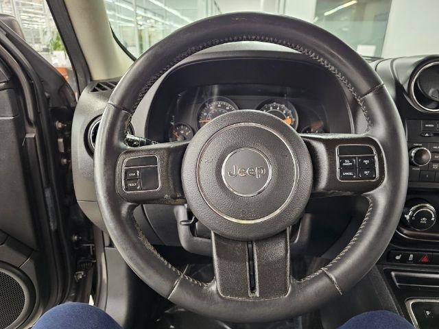 Used 2015 Jeep Patriot High Altitude AWD/4WD image 15