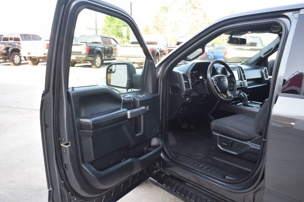 Used 2020 Ford F150 XLT w/ Equipment Group 302A Luxury image 8