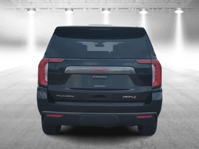Used 2021 GMC Yukon XL AT4 w/ AT4 Premium Package AWD/4WD image 7