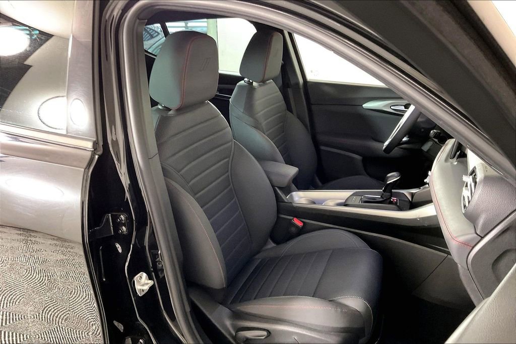 Used 2024 Dodge Hornet GT image 6