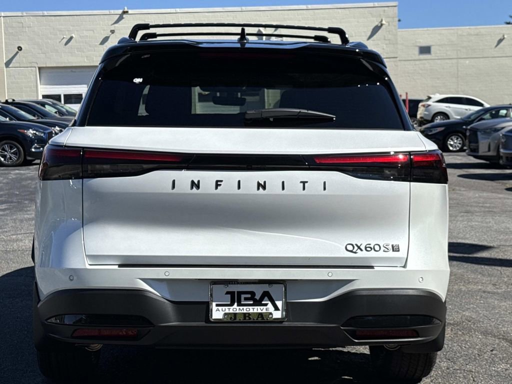 New 2026 INFINITI QX60 Luxe w/ Dark Cargo Package image 26