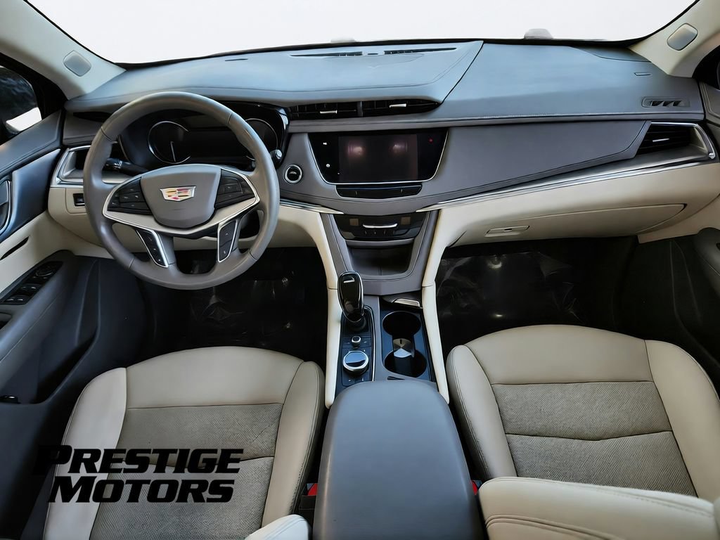 Used 2020 Cadillac XT5 Premium Luxury AWD/4WD image 25