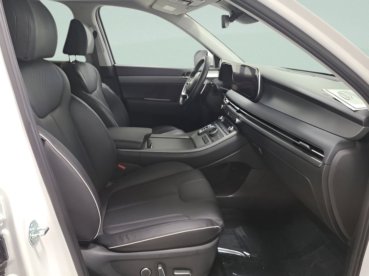 Used 2024 Hyundai Palisade SEL AWD/4WD image 11
