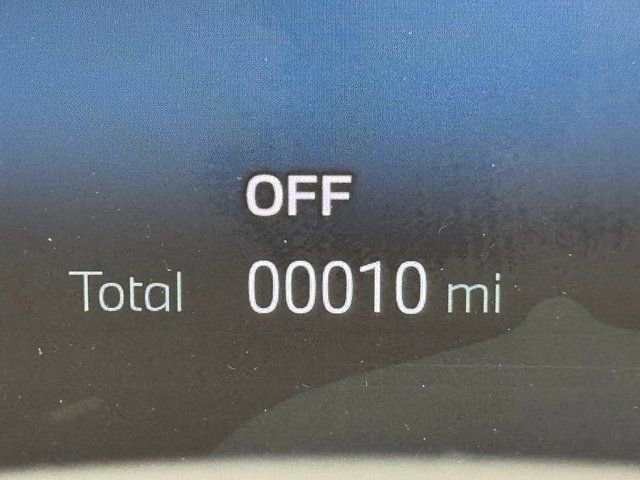 Used 2026 BMW iX xDrive60 image 15