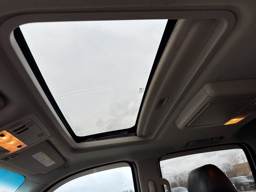 Used 2013 GMC Sierra 3500 Denali image 16