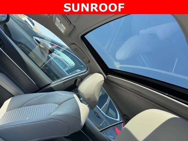 Certified 2019 Toyota Camry SE FWD image 6