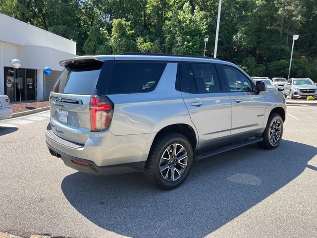 Used 2024 Chevrolet Tahoe Z71 w/ Luxury Package AWD/4WD image 3