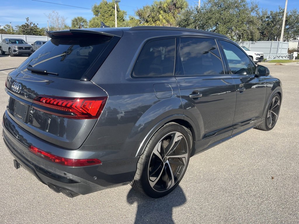 Used 2024 Audi SQ7 Prestige w/ Prestige Package image 14