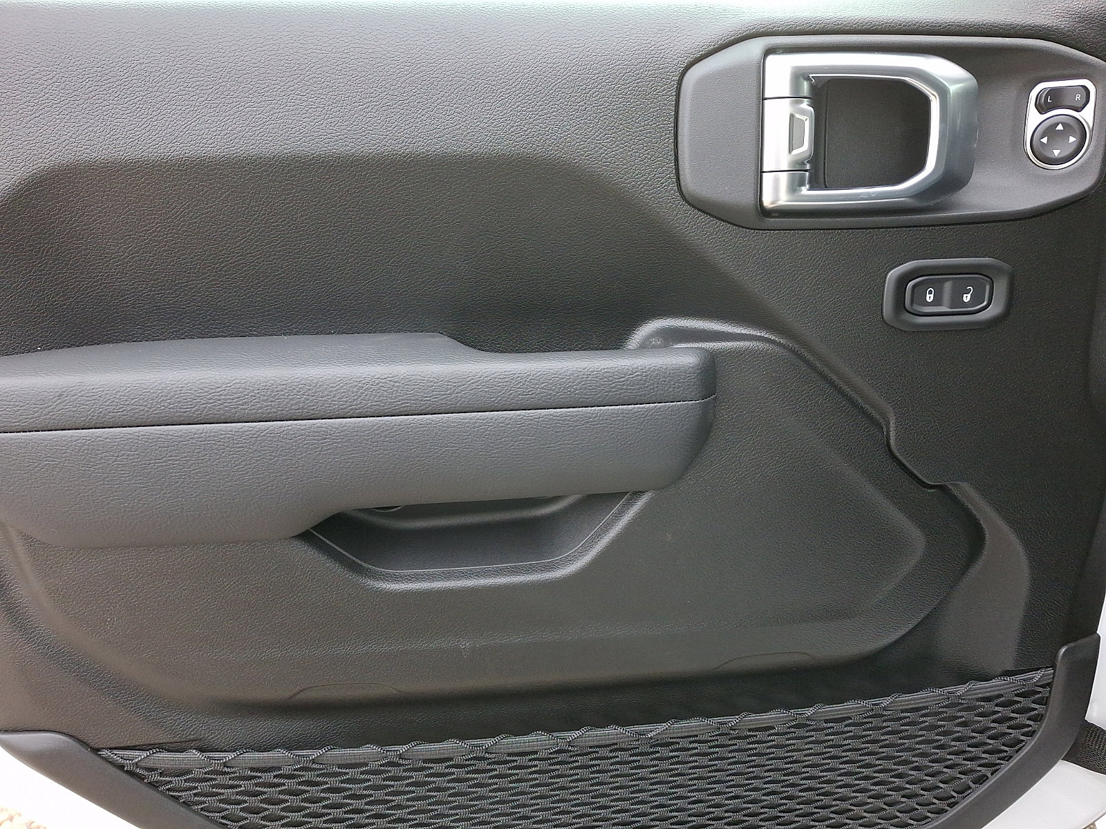 New 2026 Jeep Wrangler Sport S image 8