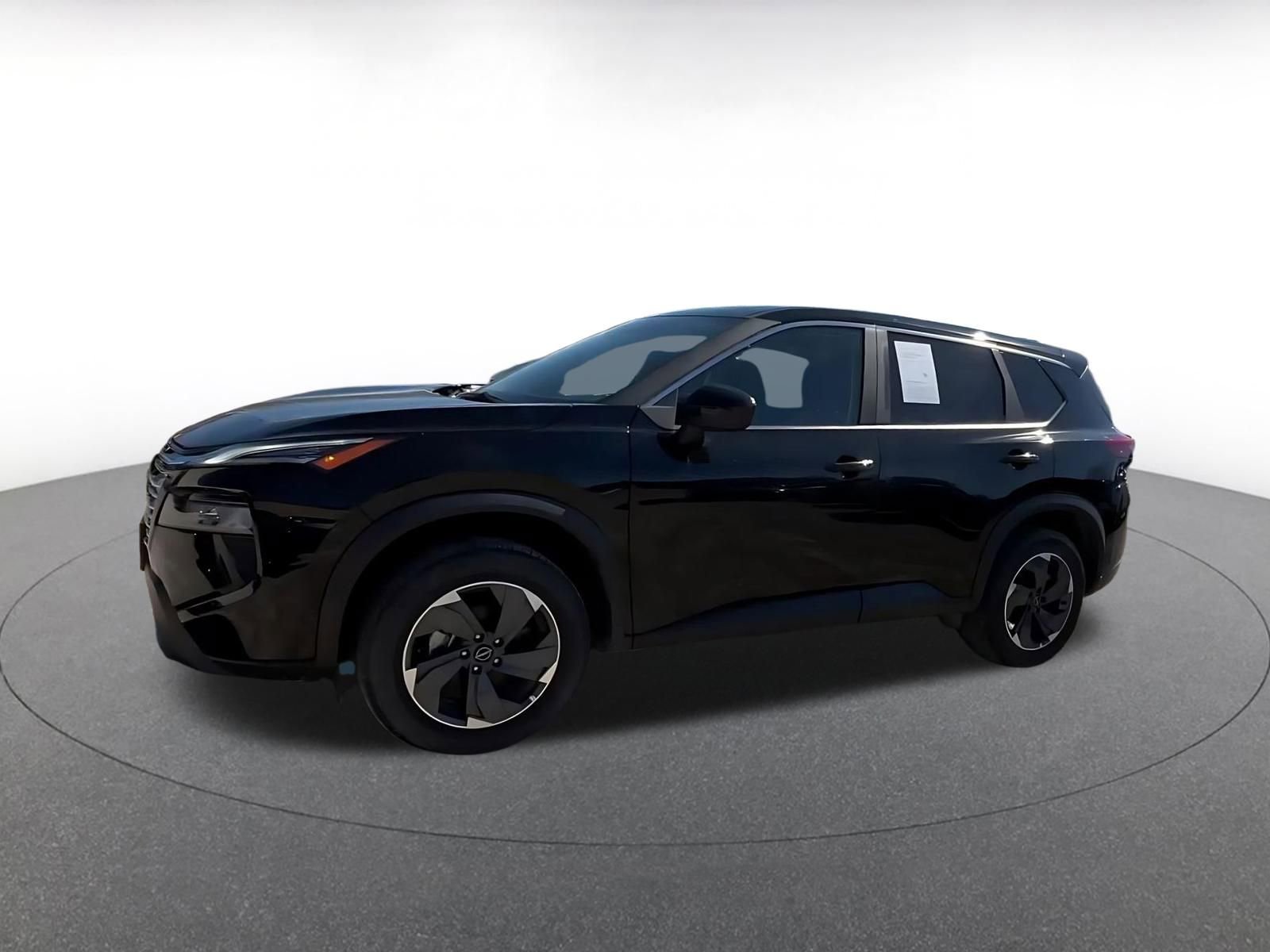 Used 2025 Nissan Rogue SV FWD image 8