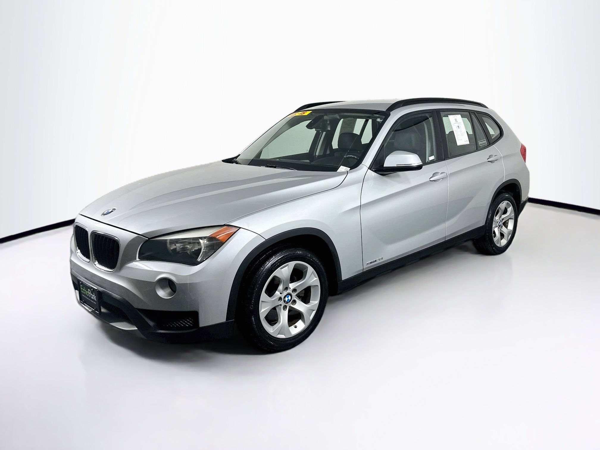 Used 2013 BMW X1 sDrive28i RWD image 3
