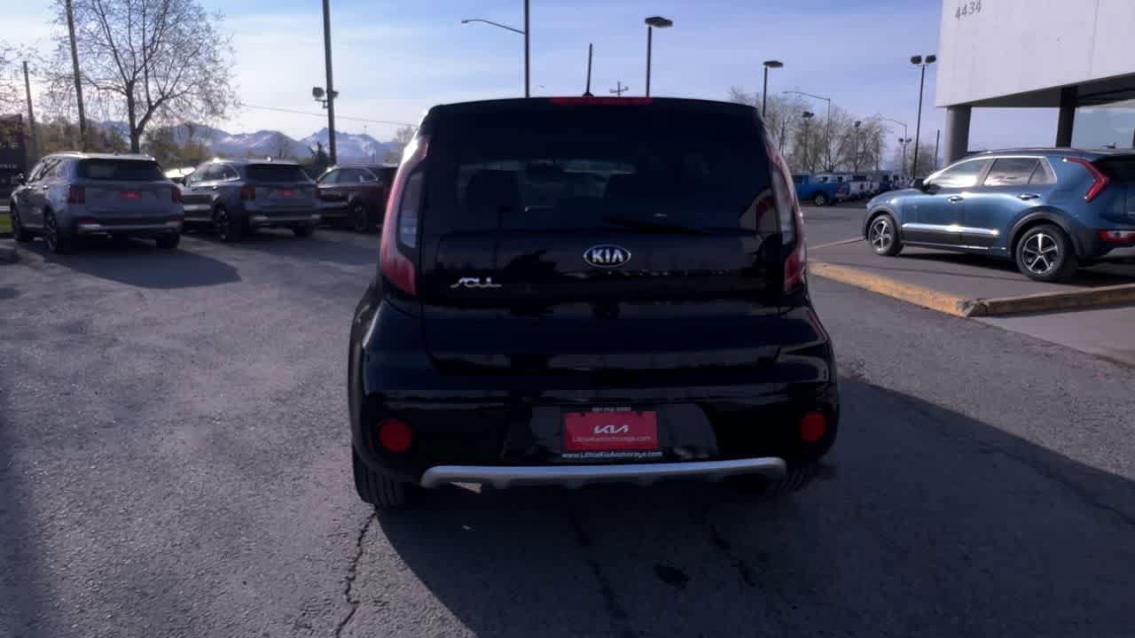 Used 2018 Kia Soul + FWD image 7