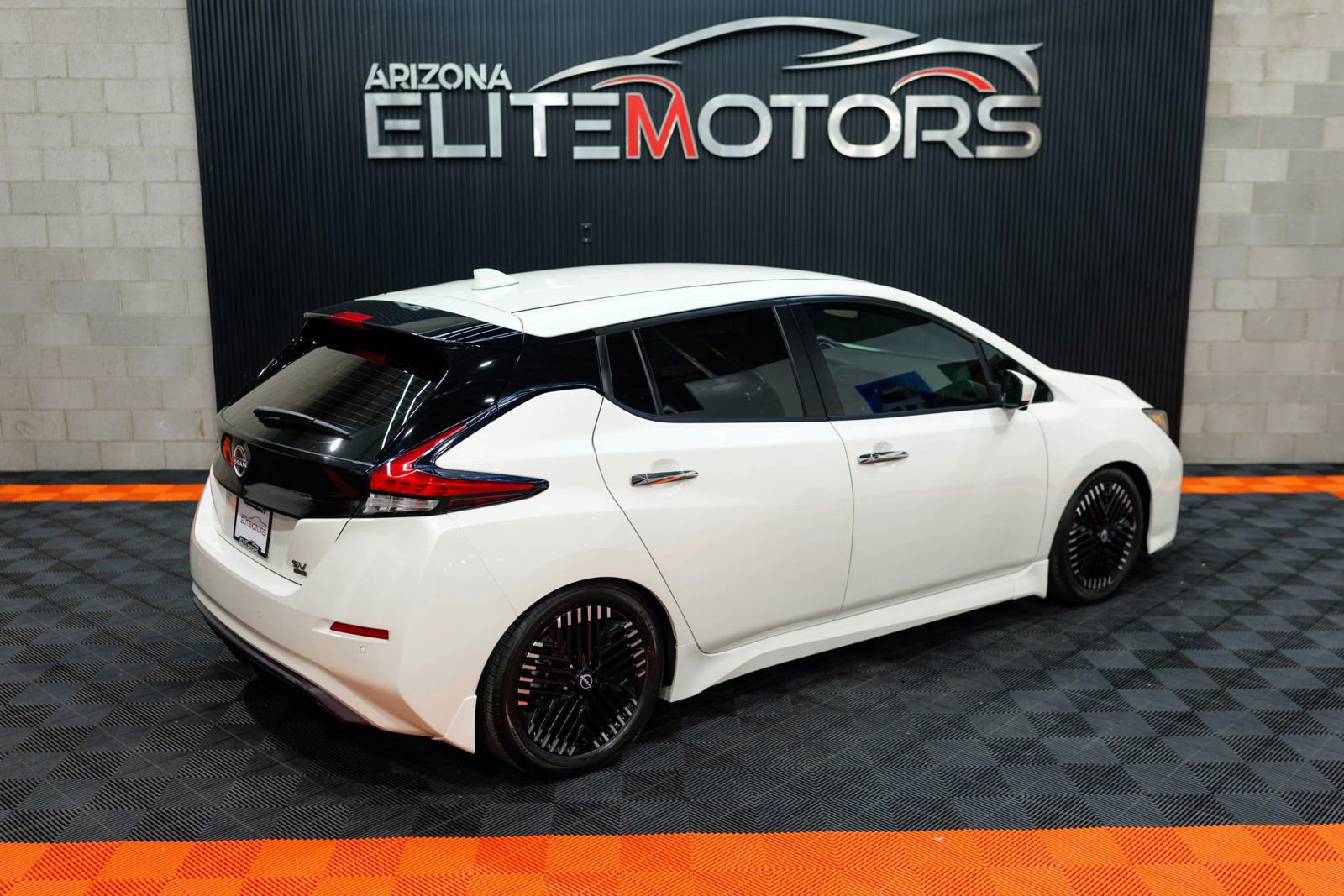 Used 2023 Nissan Leaf SV Plus image 14