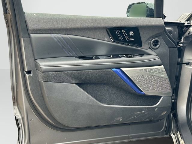 New 2026 Cadillac Optiq V AWD/4WD image 8