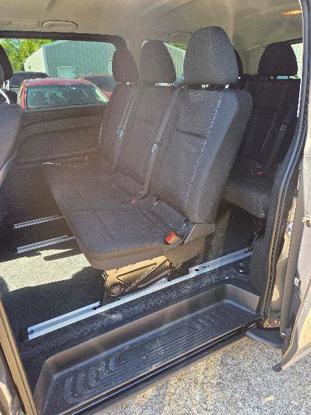 Used 2016 Mercedes-Benz Metris Passenger image 15